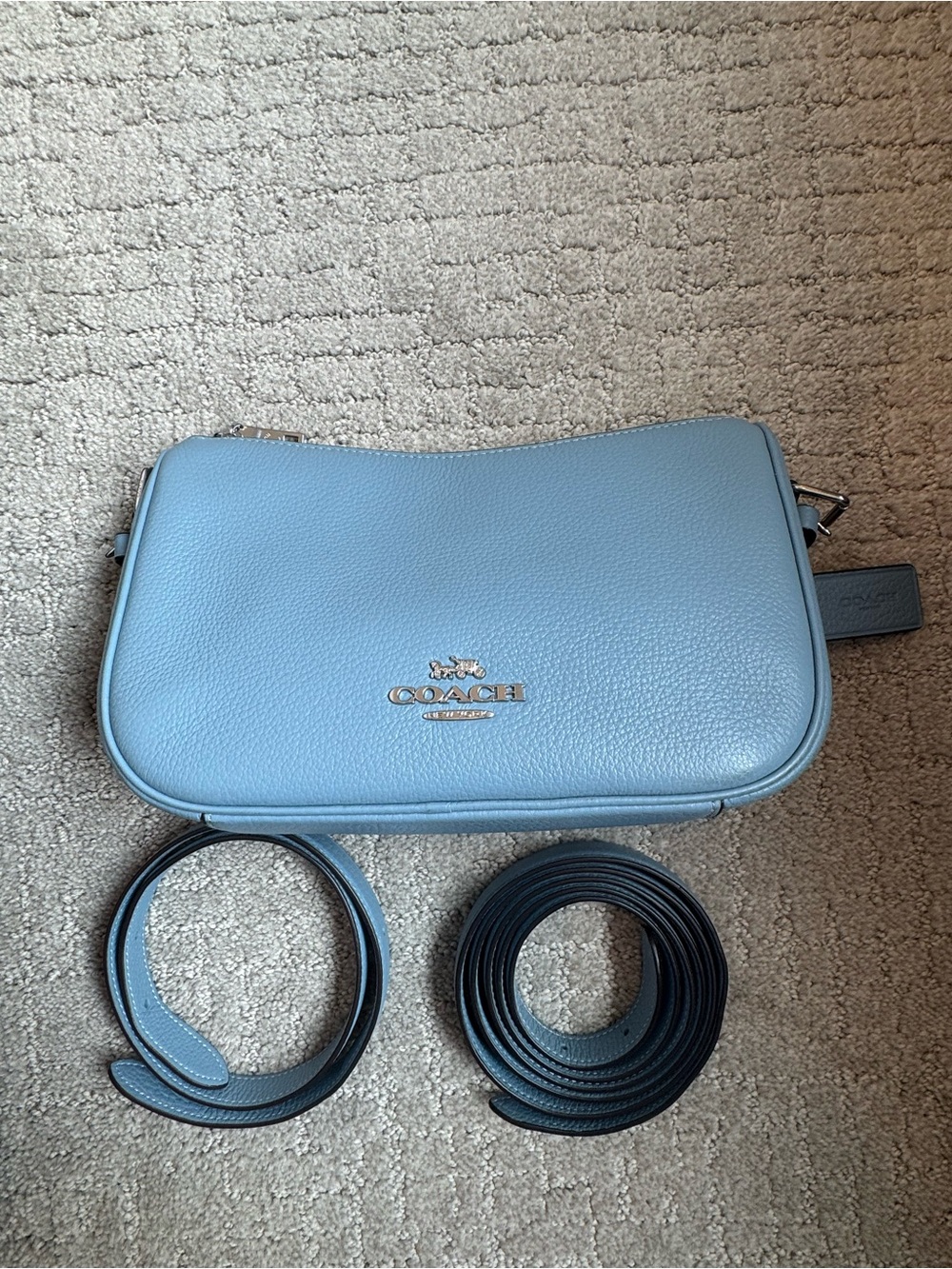 Coach Kailey Shoulder/Crossbody bag